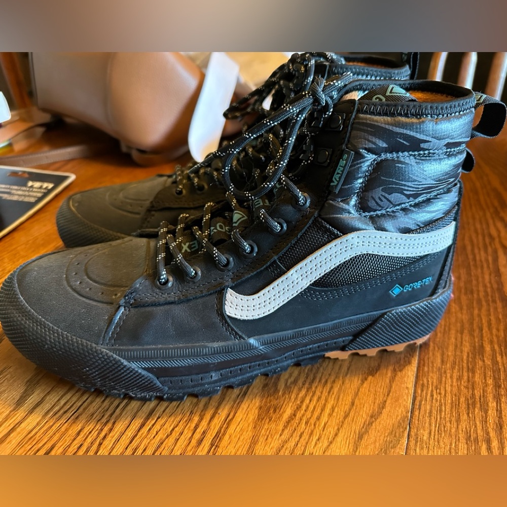 Vans Gortex Boots